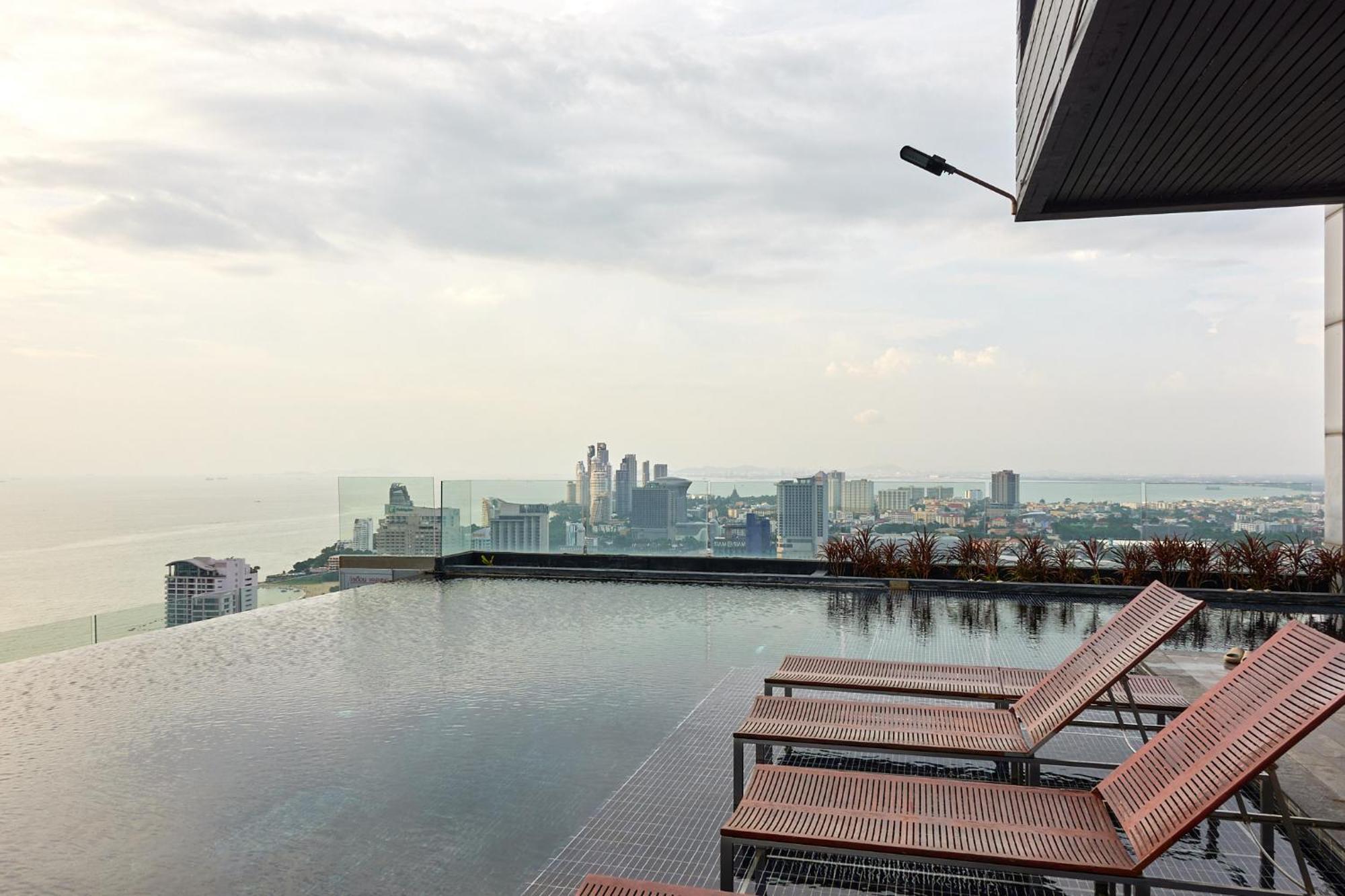 Muxa&Centricsea Apartment Pattaya Exterior photo